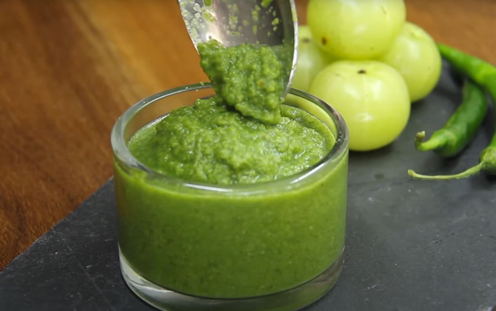 Amla Green Chutney